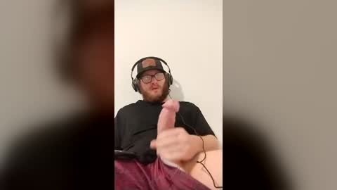 noahman12311998 online show from July 14, 2026, 7:19 pm