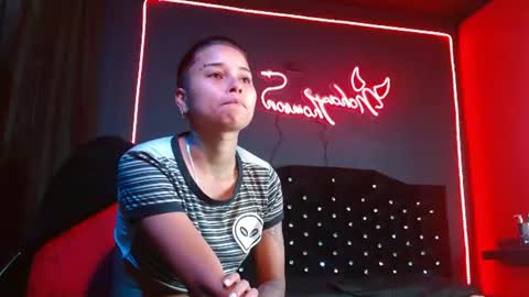 Noha Thomson online show from July 25, 2026, 9:56 pm