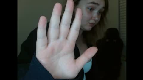 nomieturtles6669 online show from June 25, 2026, 2:33 am