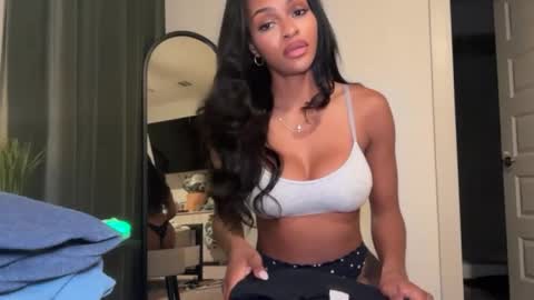 NoodsOverNudes online show from July 28, 2026, 2:51 am