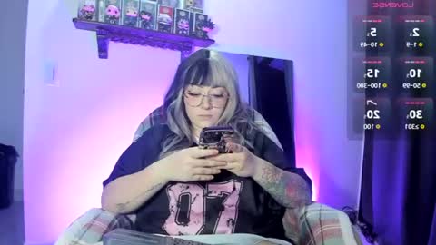 Snapshot of nova_gara chatting on June 28, 2026, 2:28 am s online show from June 28, 2026, 2:28 am