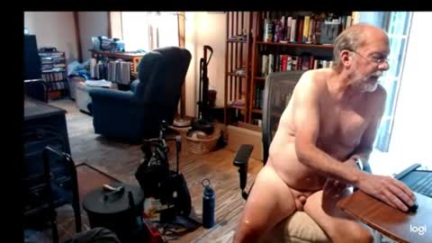 nudeoldpapa online show from June 16, 2026, 5:04 pm