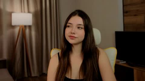 Rachel online show from June 25, 2026, 7:40 pm