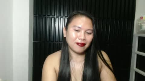 nylecummer online show from July 3, 2026, 9:21 pm