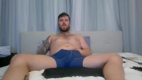nzkiwiguy92 online show from February 17, 2026, 9:50 am