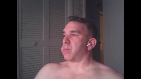 Snapshot of oceanmanx chatting on April 26, 2026, 3:04 am Ocean online show from April 26, 2026, 3:04 am
