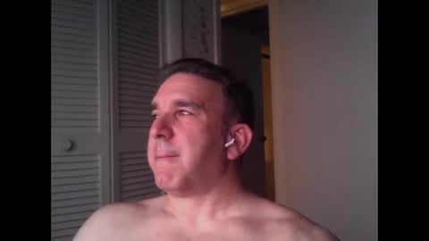 Snapshot of oceanmanx chatting on April 28, 2026, 3:00 am Ocean online show from April 28, 2026, 3:00 am