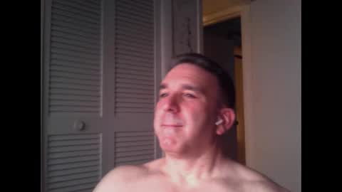 Snapshot of oceanmanx chatting on May 15, 2026, 1:23 am Ocean online show from May 15, 2026, 1:23 am