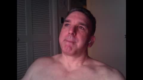 Snapshot of oceanmanx chatting on May 18, 2026, 1:35 am Ocean online show from May 18, 2026, 1:35 am
