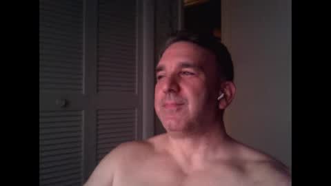 Snapshot of oceanmanx chatting on May 26, 2026, 3:13 am Ocean online show from May 26, 2026, 3:13 am