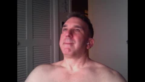 Snapshot of oceanmanx chatting on May 30, 2026, 2:41 am Ocean online show from May 30, 2026, 2:41 am