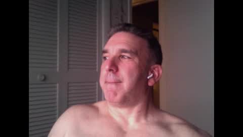 Snapshot of oceanmanx chatting on June 3, 2026, 1:08 am Ocean online show from June 3, 2026, 1:08 am