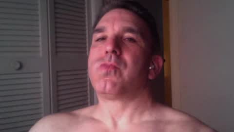 Snapshot of oceanmanx chatting on June 12, 2026, 2:43 am Ocean online show from June 12, 2026, 2:43 am