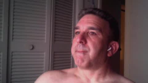 Snapshot of oceanmanx chatting on July 6, 2026, 3:25 am Ocean online show from July 6, 2026, 3:25 am