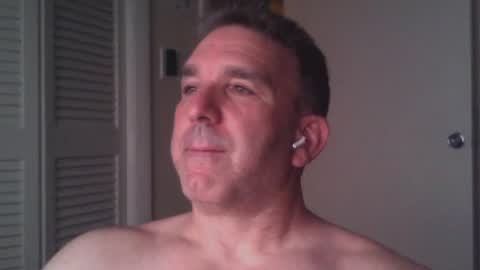 Snapshot of oceanmanx chatting on July 16, 2026, 2:17 am Ocean online show from July 16, 2026, 2:17 am