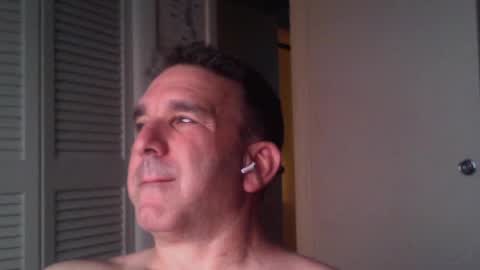 Snapshot of oceanmanx chatting on July 18, 2026, 4:38 am Ocean online show from July 18, 2026, 4:38 am