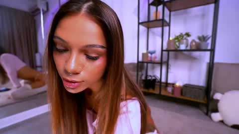 oh_m_god online show from July 19, 2026, 8:01 pm
