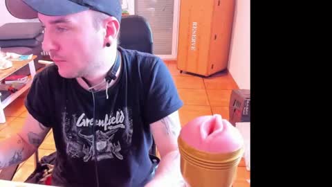 Chris online show from May 26, 2026, 7:37 am