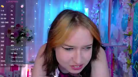Karolina online show from July 3, 2026, 10:21 am