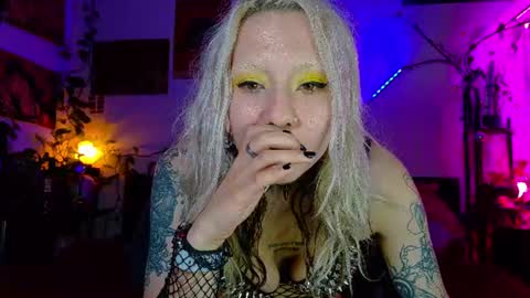 Olive online show from June 11, 2026, 3:43 pm