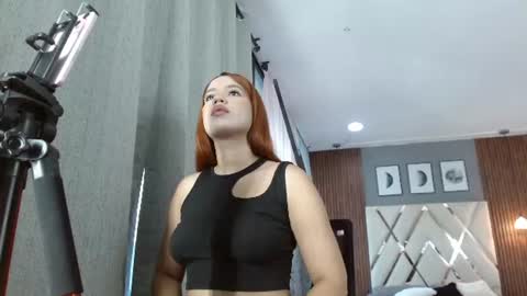 olivia_jass01 online show from July 22, 2026, 12:41 pm