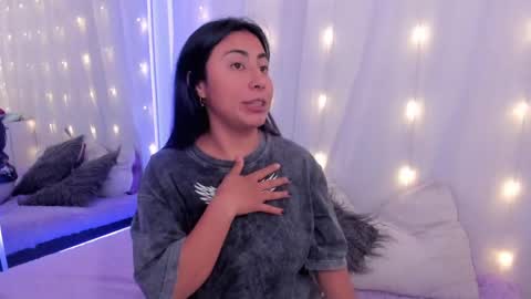 IG Im Oliviamorrys X OliviaMorrys online show from May 21, 2026, 1:23 am