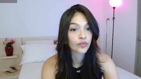 Olivia Bram online show from July 18, 2026, 12:42 pm