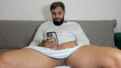 Omar online show from July 26, 2026, 7:43 pm