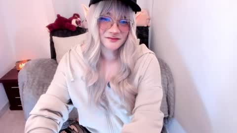 Snapshot of omorimori chatting on May 17, 2026, 7:17 am Omori Chan online show from May 17, 2026, 7:17 am