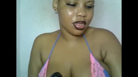 oneofdbestchubbygaloncb online show from June 7, 2026, 2:59 am