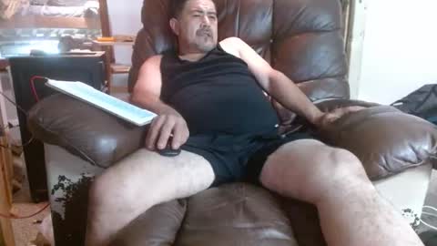 onewaykenny online show from May 6, 2026, 11:48 am
