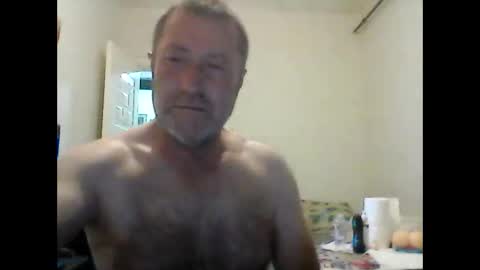 orhansakar12 online show from May 22, 2026, 8:36 pm