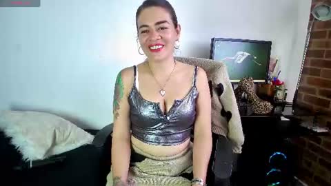 Oriana online show from July 21, 2026, 8:33 pm