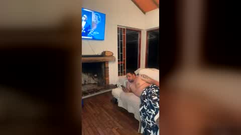 orlandito2000 online show from July 26, 2026, 2:31 am