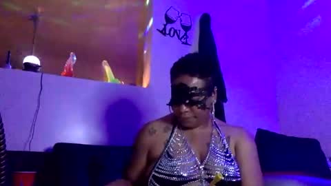 ososweet112 online show from May 10, 2026, 3:44 am