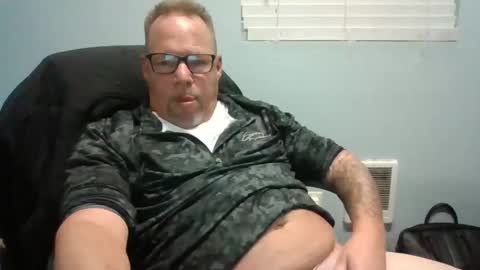 daddyinpanties online show from November 25, 2025, 11:38 pm