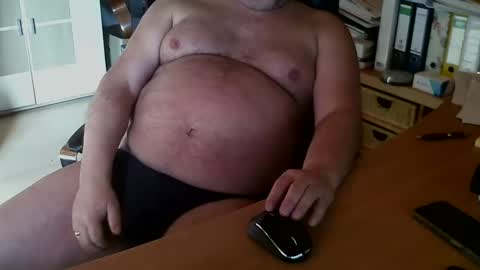papa309348689 online show from February 9, 2025, 12:52 pm