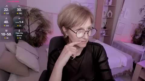Paris online show from July 9, 2026, 6:45 pm