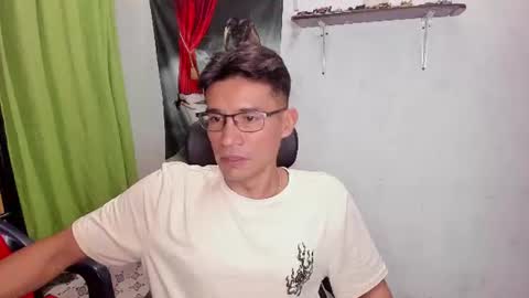 EDUAR Independent model online show from July 26, 2026, 3:25 am