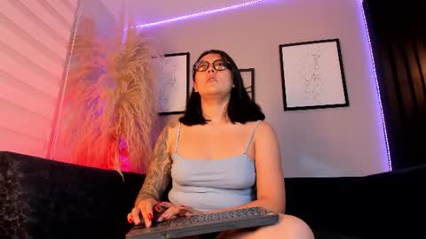 paulina_bennet online show from July 24, 2026, 10:57 am