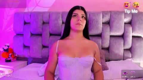 Paulina Belle online show from June 28, 2026, 2:23 pm
