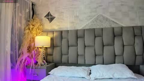 Paulina Belle online show from July 29, 2026, 2:04 pm