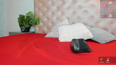 PaulinaSaennz online show from June 20, 2026, 12:30 pm