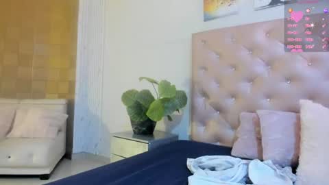 PaulinaSaennz online show from June 29, 2026, 12:38 pm