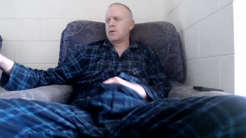 paulstevenson2064 online show from August 7, 2026, 1:29 am