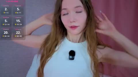 pearly_peach_ online show from July 10, 2026, 12:04 am