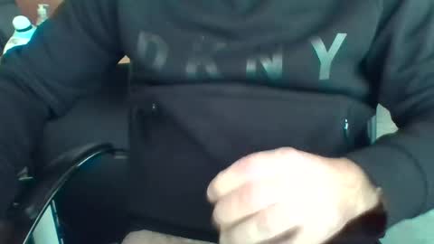 pedro30099 online show from June 30, 2026, 1:01 pm