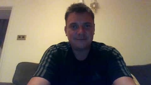 pedrok87 online show from June 28, 2026, 1:44 am