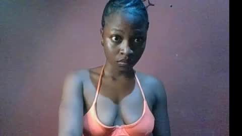 Lizzy online show from July 14, 2026, 4:06 am