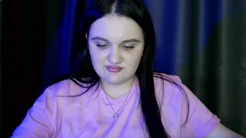 penny_perry online show from June 19, 2026, 4:55 pm